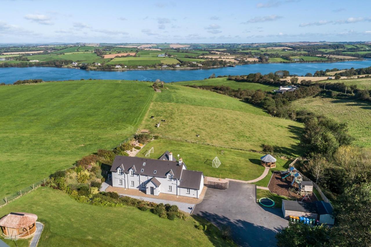 Four Winds,Kinsale Town,Exquisite Holiday Homes,Sleeps 26 Екстер'єр фото