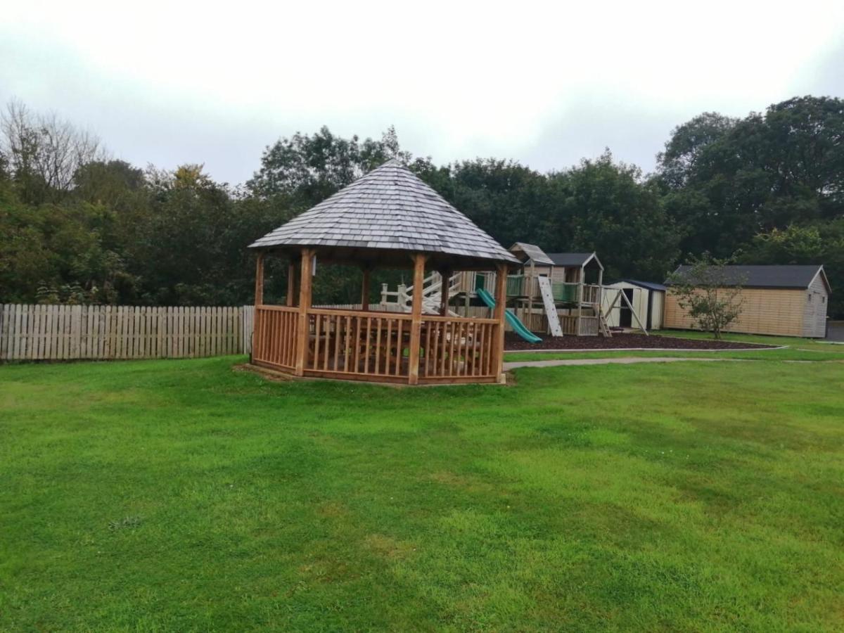 Four Winds,Kinsale Town,Exquisite Holiday Homes,Sleeps 26 Екстер'єр фото