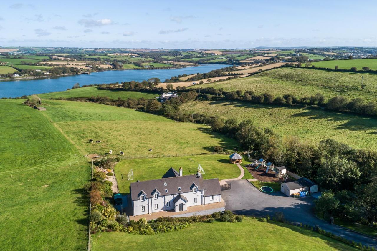 Four Winds,Kinsale Town,Exquisite Holiday Homes,Sleeps 26 Екстер'єр фото
