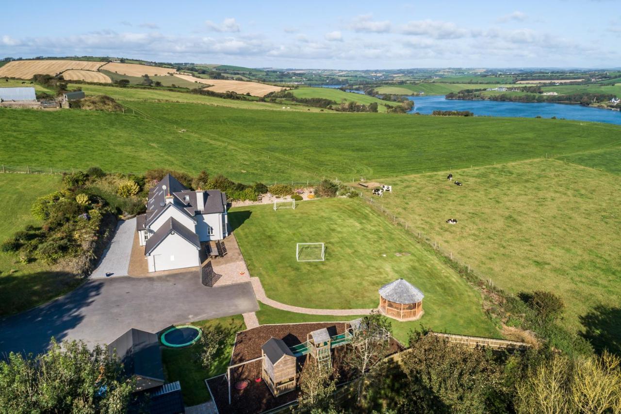 Four Winds,Kinsale Town,Exquisite Holiday Homes,Sleeps 26 Екстер'єр фото
