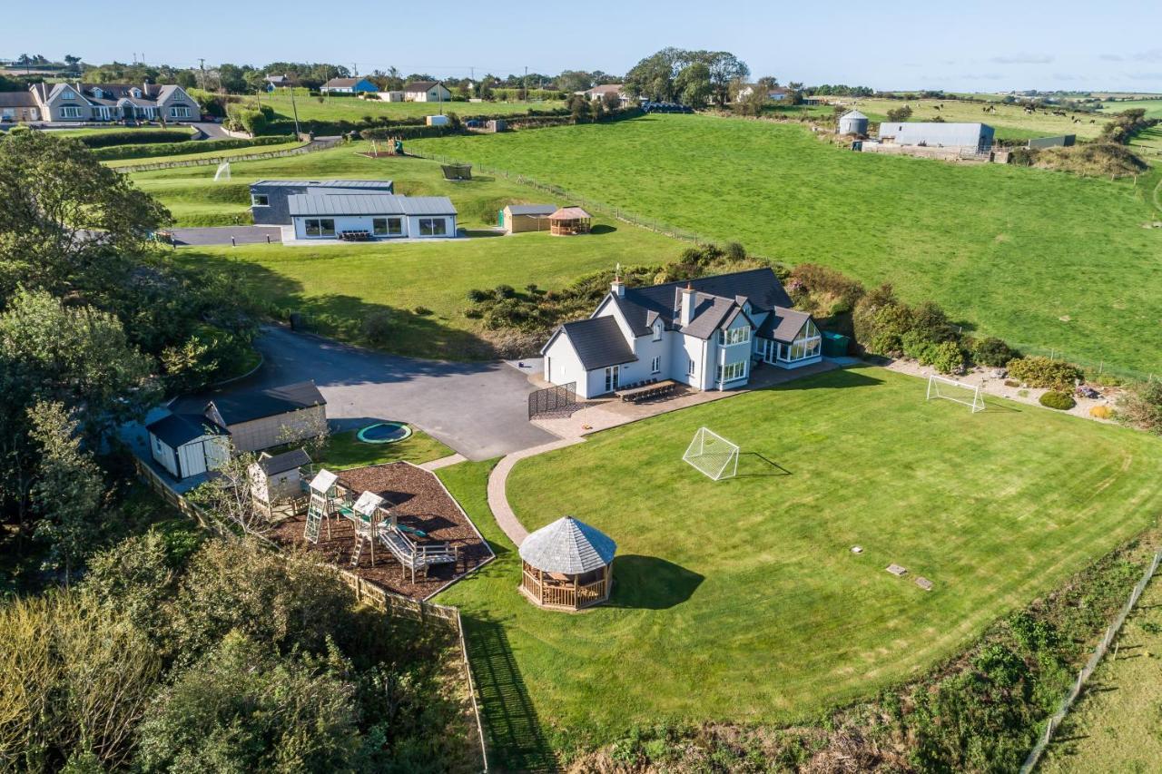 Four Winds,Kinsale Town,Exquisite Holiday Homes,Sleeps 26 Екстер'єр фото