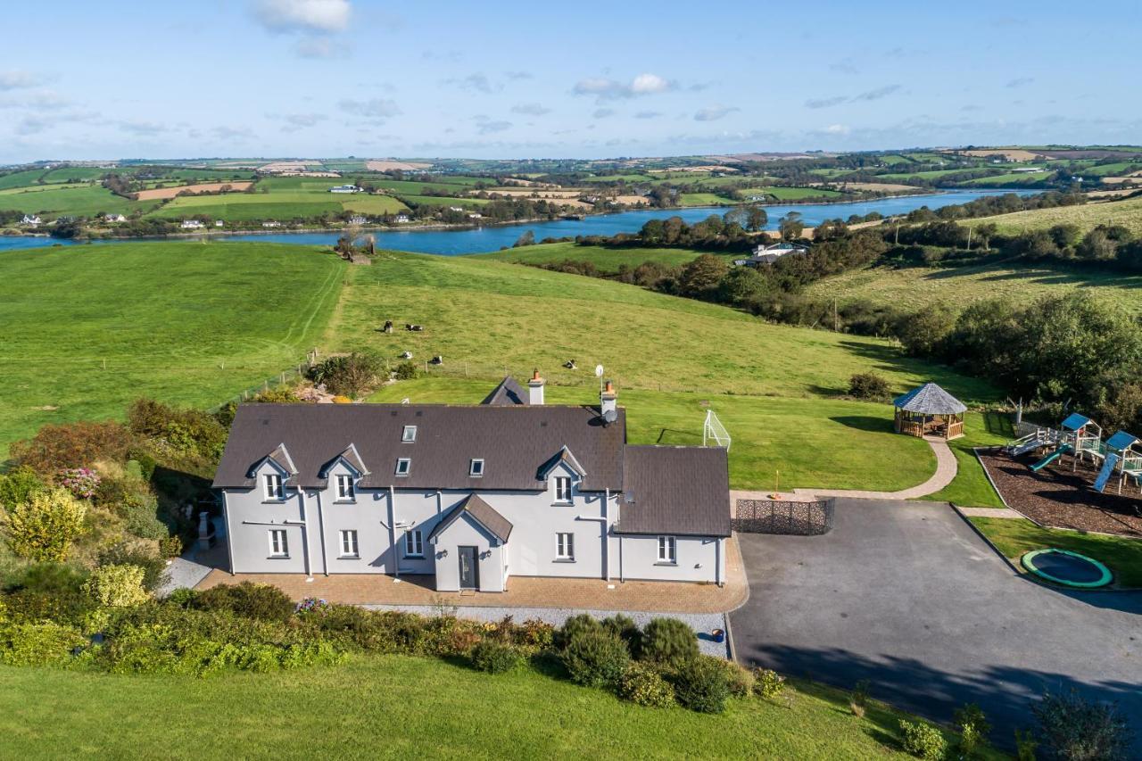 Four Winds,Kinsale Town,Exquisite Holiday Homes,Sleeps 26 Екстер'єр фото