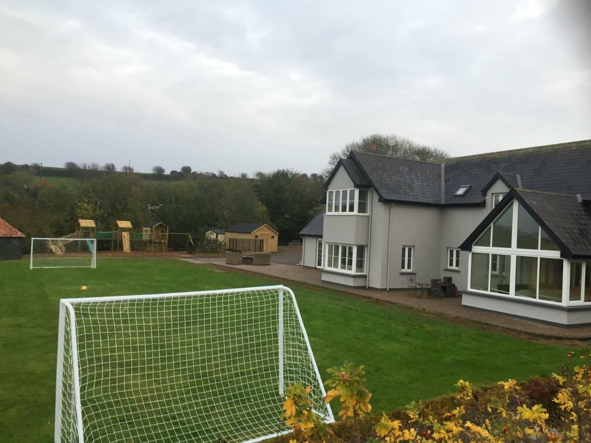 Four Winds,Kinsale Town,Exquisite Holiday Homes,Sleeps 26 Екстер'єр фото