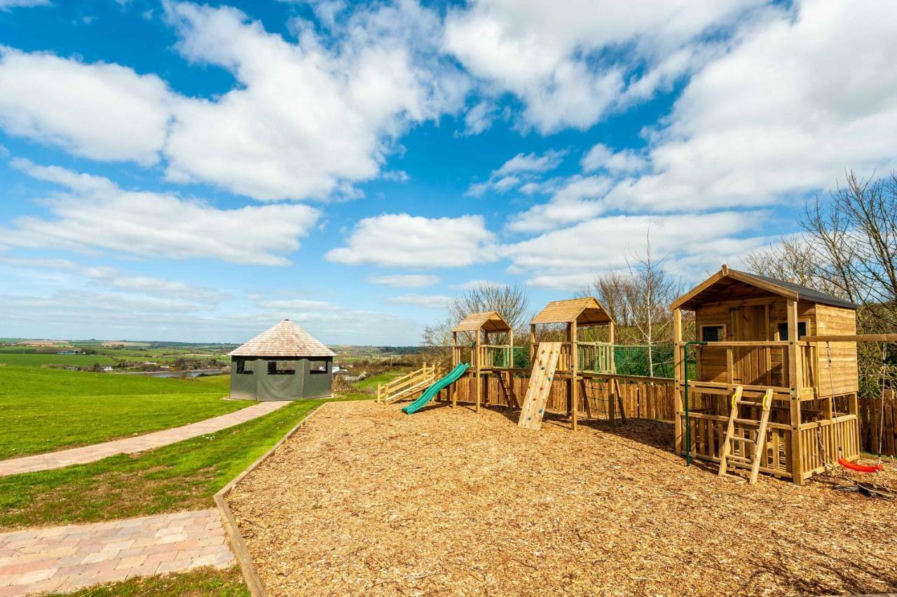 Four Winds,Kinsale Town,Exquisite Holiday Homes,Sleeps 26 Екстер'єр фото