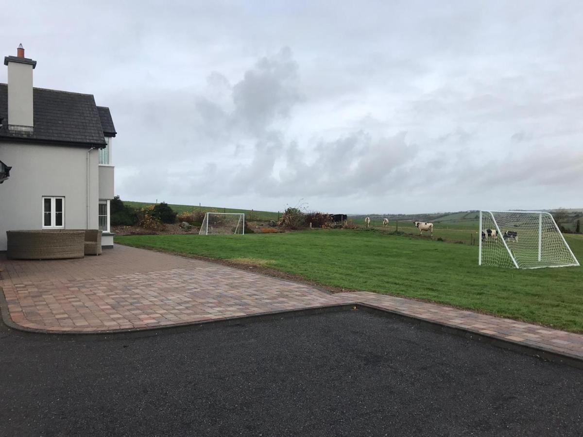 Four Winds,Kinsale Town,Exquisite Holiday Homes,Sleeps 26 Екстер'єр фото